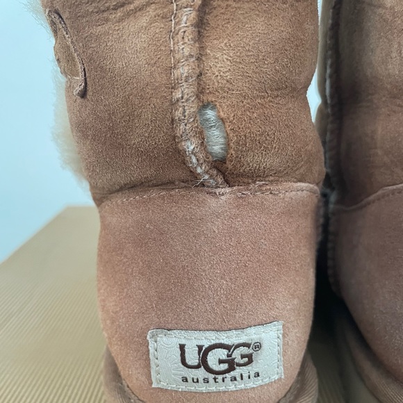Ugg bailey button - Picture 6 of 6
